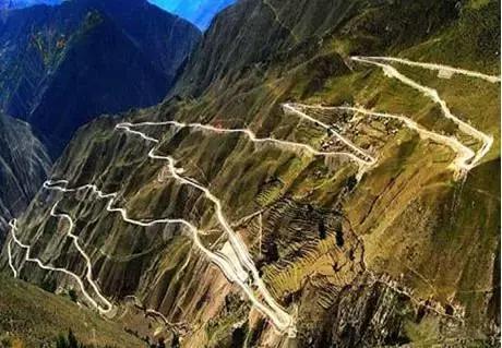 成都租車(chē)去西藏路況
