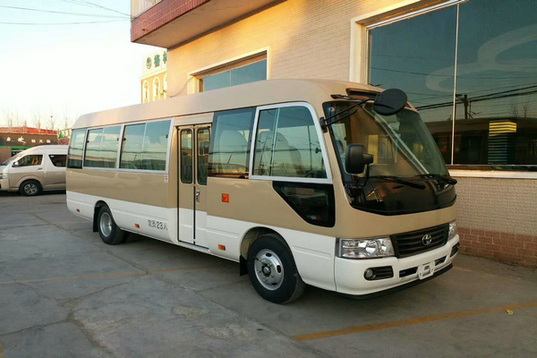 成都租中巴車(chē)考斯特
