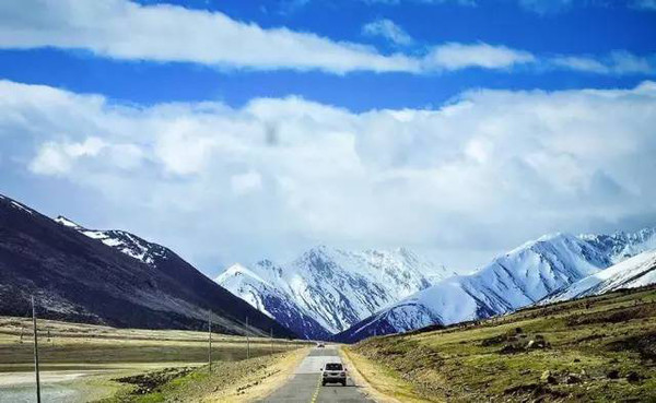 成都旅游包車(chē)