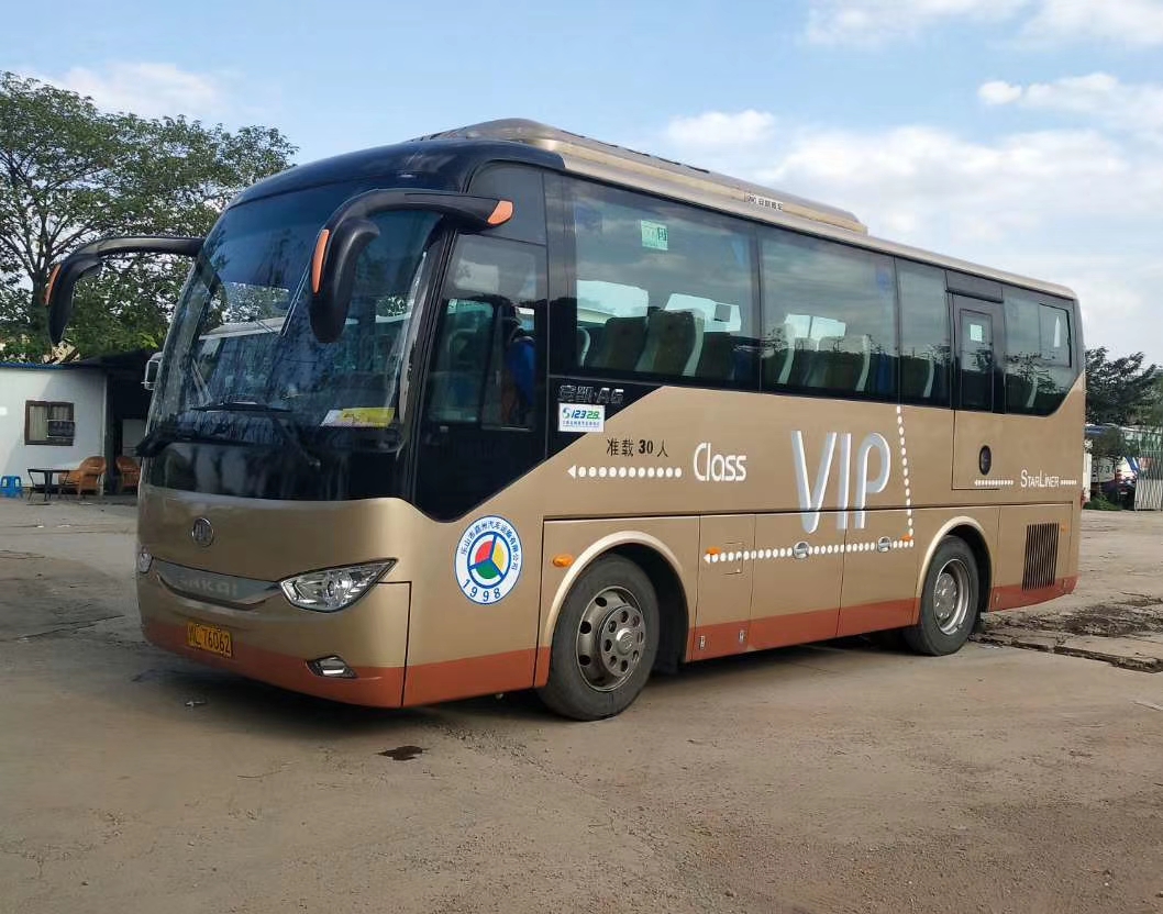 成都旅游包車(chē)