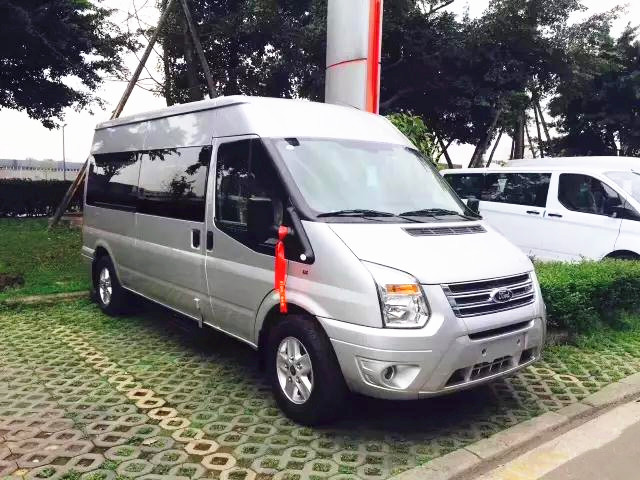 成都中巴車(chē)租賃價(jià)格