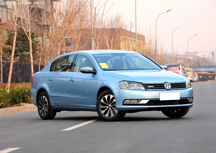 成都租車(chē)自駕一天多少錢(qián)