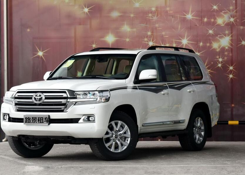成都租車(chē)價(jià)格大概多少錢(qián)