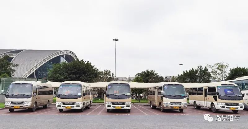 成都市內包車(chē)租車(chē)帶司機