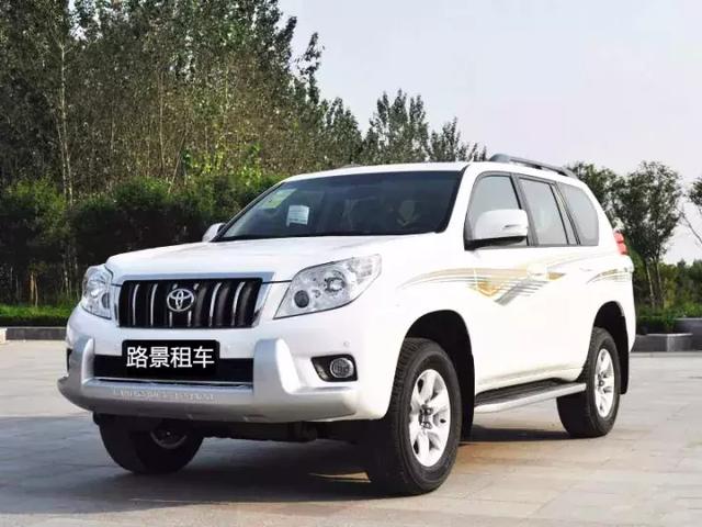 成都租車(chē)費用價(jià)格