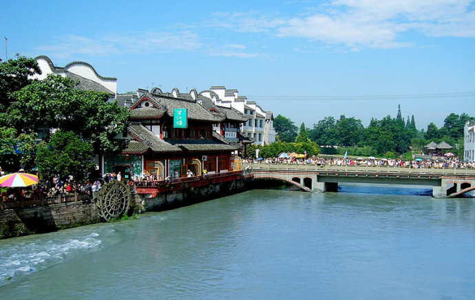 中秋成都租車(chē)自駕旅游去三道堰