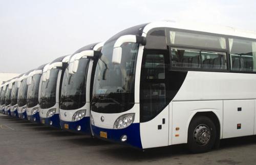 乘客們租大巴車(chē)時(shí)需要注意什么？