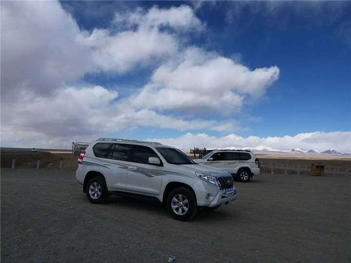 國慶租車(chē)自駕游川藏線(xiàn)要多少錢(qián)？需要什么類(lèi)型的車(chē)？